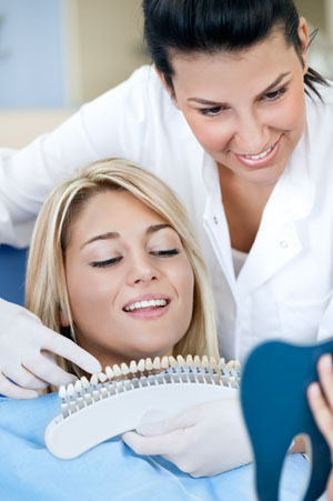 Bleaching beim Zahnarzt - Beratung